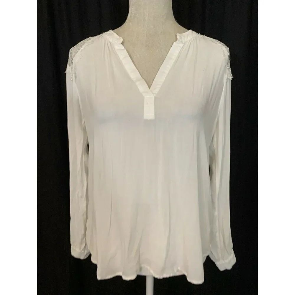 velvet by graham spencer Womens Solid White Lace Long Sleeve V Neck Top Small